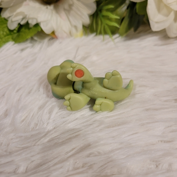 2/$10 Littlest Pet Shop LPS #29 Green Iguana Lizard Brown Eyes 2004 Hasbro - Picture 10 of 10